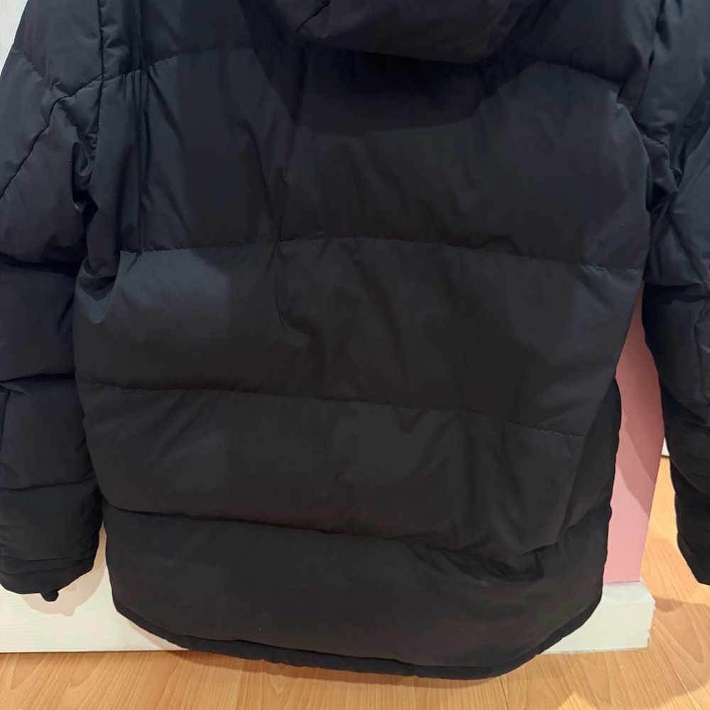 Aritzia Super Puff Reglar Length Black Puffer Jacket with Hood - Picture 13 of 16